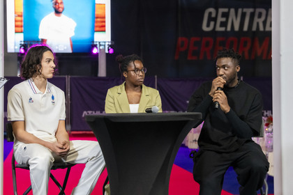 reportage avant les JO et aussi photographie de Tommie Smith